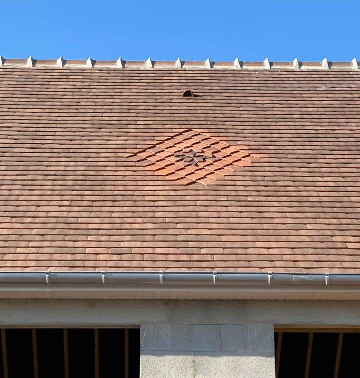 Pose tuiles en terre cuite Saires-la-Verrerie